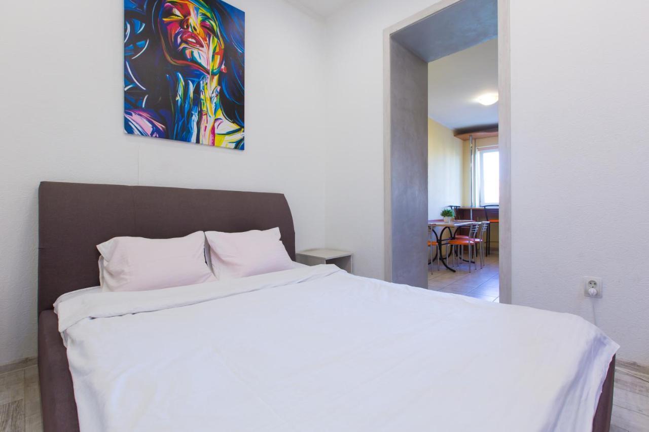 Apartment на вулиці проспект свободи 22 одразу біля оперного, біля фонтану *
